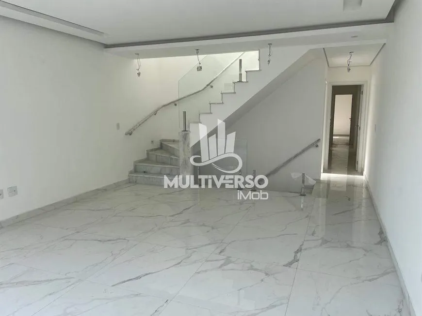 Foto 1 de Casa com 4 Quartos à venda, 218m² em Ponta da Praia, Santos