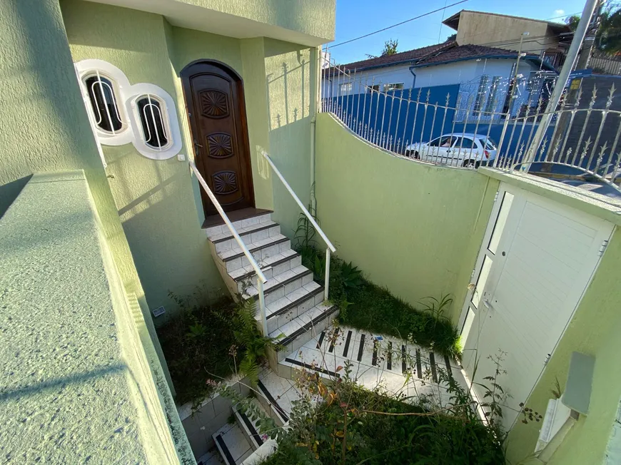 Foto 1 de Casa com 2 Quartos à venda, 114m² em Vila Oliveira, Mogi das Cruzes