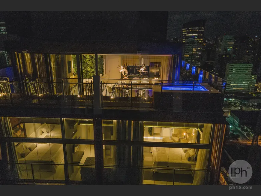 Foto 1 de Cobertura com 3 Quartos para venda ou aluguel, 180m² em Vila Olímpia, São Paulo