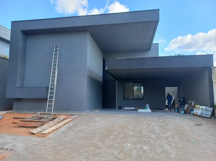 Foto 1 de Casa de Condomínio com 3 Quartos à venda, 220m² em Parque Residencial Damha III, São José do Rio Preto