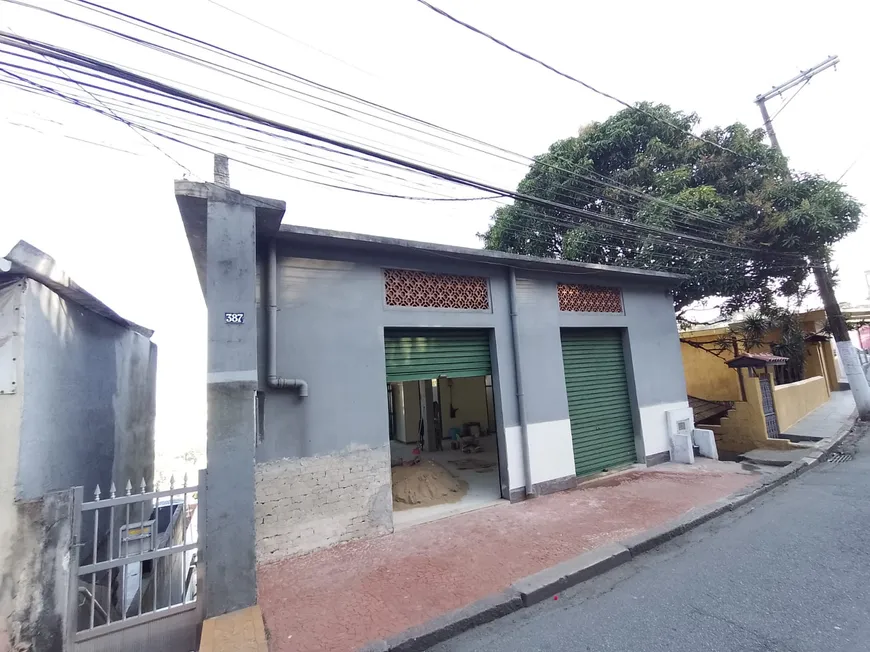 Foto 1 de Ponto Comercial para alugar, 50m² em Morro São Bento, Santos