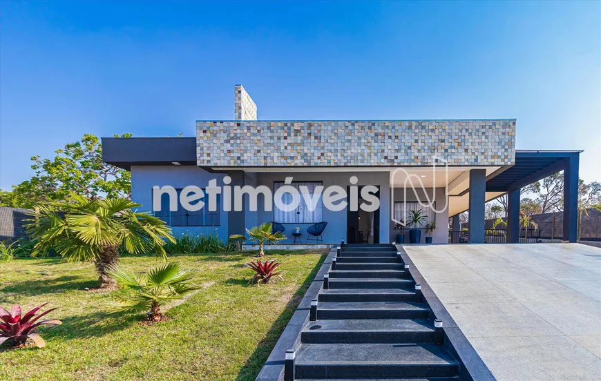 Foto 1 de Casa de Condomínio com 4 Quartos à venda, 300m² em Gran Royalle, Lagoa Santa