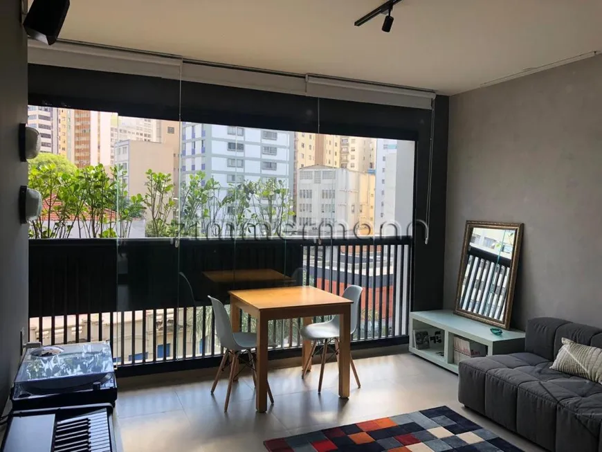 Foto 1 de Apartamento com 1 Quarto à venda, 33m² em Santa Cecília, São Paulo