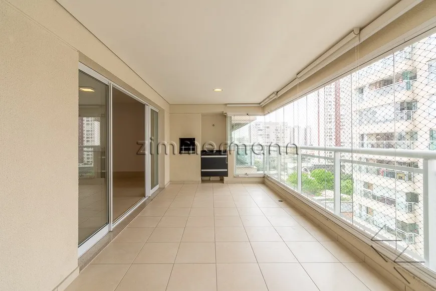 Foto 1 de Apartamento com 4 Quartos à venda, 145m² em Barra Funda, São Paulo