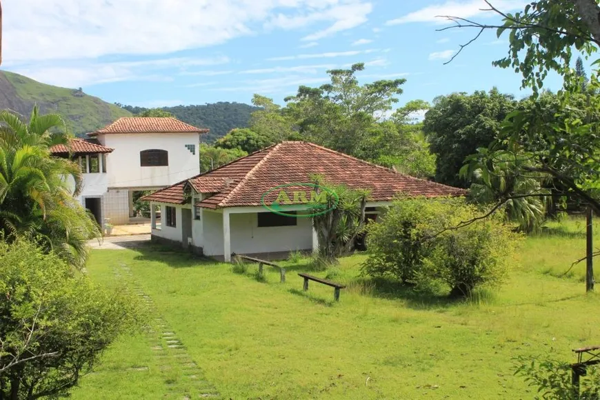 Foto 1 de Fazenda/Sítio com 10 Quartos à venda, 25000m² em Chácaras De Inoã, Maricá