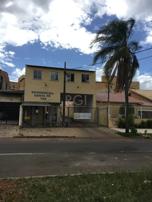 Foto 1 de Apartamento com 2 Quartos à venda, 37m² em Santa Fé, Porto Alegre