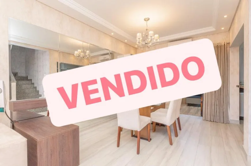Foto 1 de Casa de Condomínio com 3 Quartos à venda, 145m² em Uberaba, Curitiba