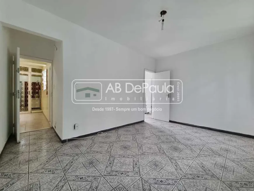 Foto 1 de Apartamento com 2 Quartos à venda, 58m² em Jardim Sulacap, Rio de Janeiro