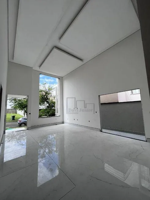 Foto 1 de Casa de Condomínio com 3 Quartos à venda, 187m² em Jardim Residencial Mont Blanc, Sorocaba