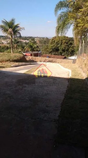 Foto 1 de Fazenda/Sítio com 3 Quartos à venda, 2080m² em Barreiro Rural, Taubaté