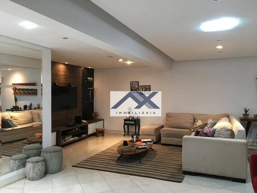 Foto 1 de Apartamento com 3 Quartos à venda, 229m² em Jardim América, Bauru
