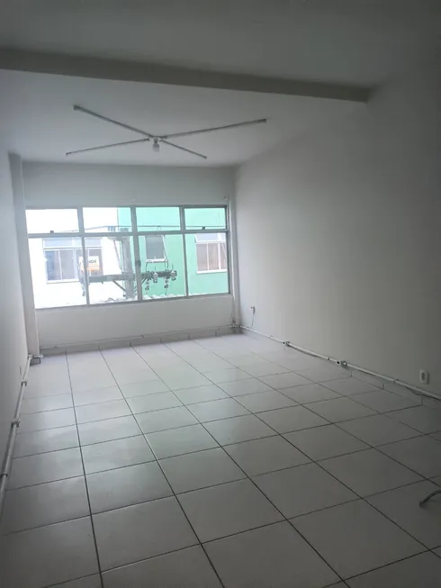 Foto 1 de Sala Comercial para alugar, 24m² em Centro, Petrópolis