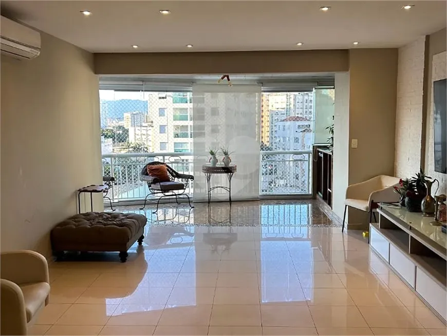 Foto 1 de Apartamento com 4 Quartos à venda, 200m² em Ponta da Praia, Santos