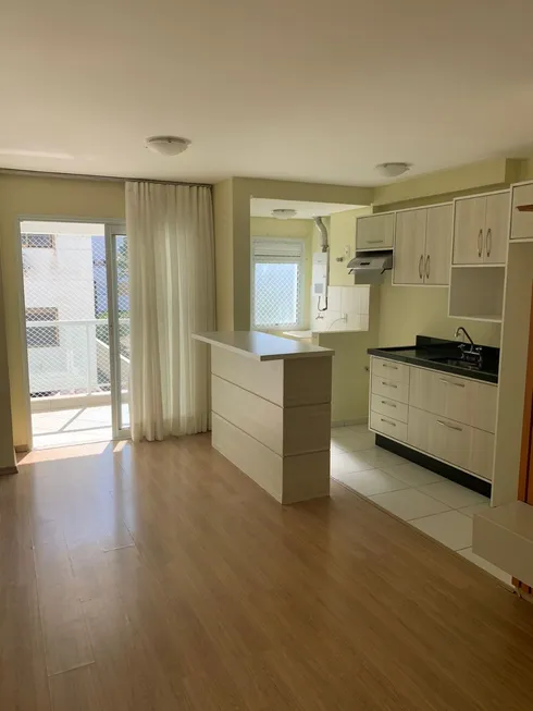 Foto 1 de Apartamento com 2 Quartos para alugar, 65m² em Rio Tavares, Florianópolis