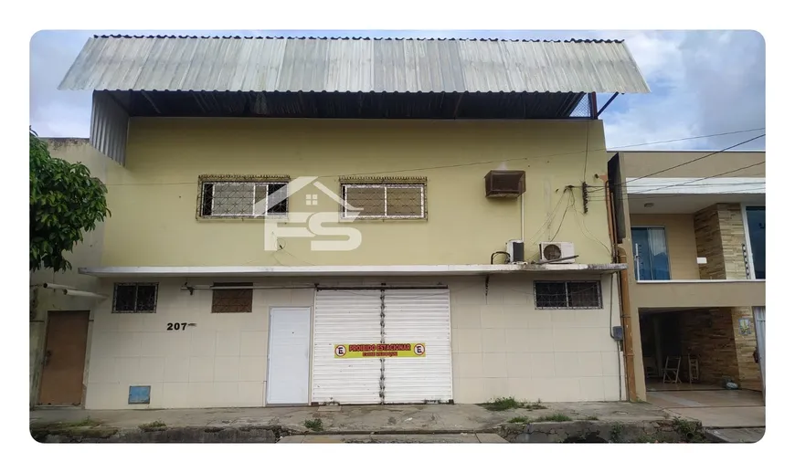 Foto 1 de Prédio Comercial com 5 Quartos para venda ou aluguel, 264m² em Henrique Jorge, Fortaleza