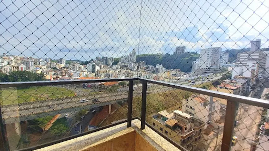 Foto 1 de Cobertura com 4 Quartos à venda, 257m² em São Mateus, Juiz de Fora