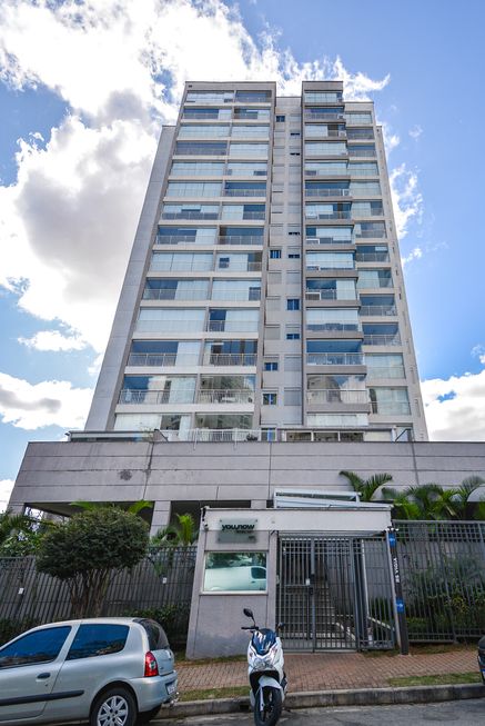 Apartamento na Rua Pascal, Campo Belo em São Paulo, por R$ 890.000