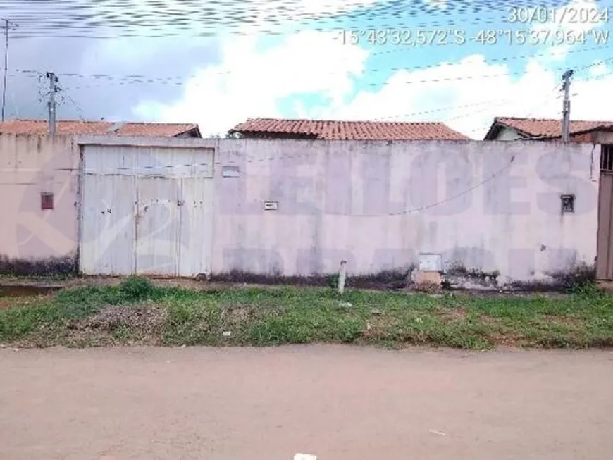 Foto 1 de Casa com 2 Quartos à venda, 63m² em Parque da Barragem Setor 06, Águas Lindas de Goiás