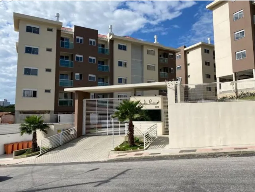 Foto 1 de Apartamento com 2 Quartos à venda, 64m² em Praia Comprida, São José