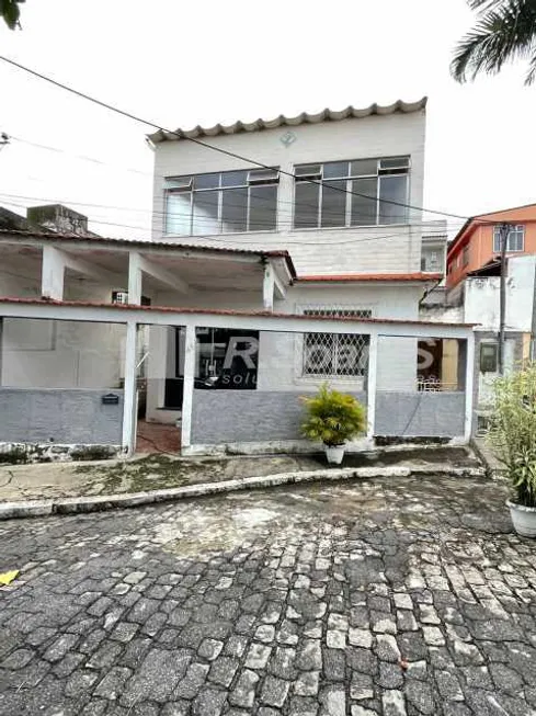 Foto 1 de Casa de Condomínio com 4 Quartos à venda, 140m² em  Vila Valqueire, Rio de Janeiro