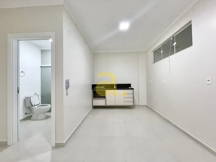 Foto 1 de Apartamento com 1 Quarto para alugar, 38m² em Vila Nova, Blumenau