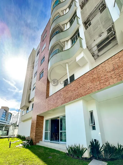 Foto 1 de Apartamento com 2 Quartos à venda, 76m² em Coqueiros, Florianópolis