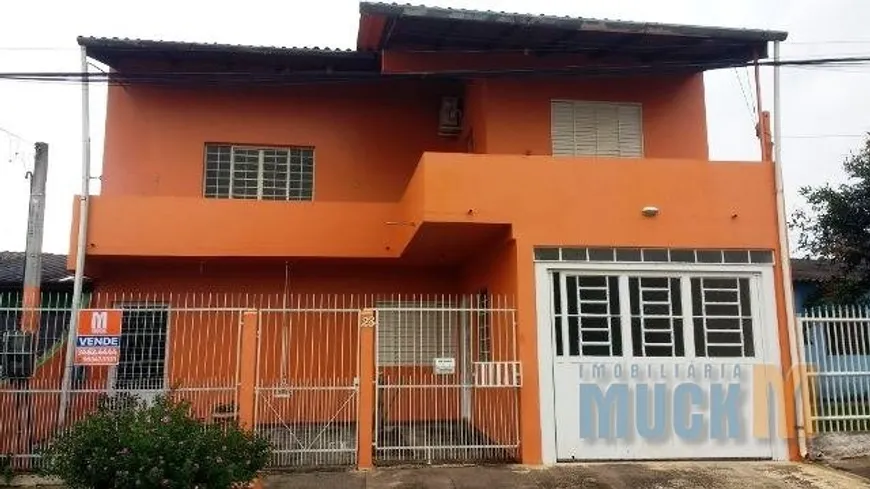 Foto 1 de Casa com 4 Quartos à venda, 200m² em Guajuviras, Canoas