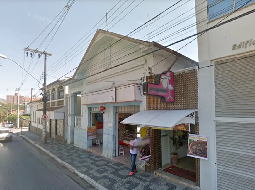 Foto 1 de Casa com 2 Quartos à venda, 67830m² em Centro, Santa Rita do Sapucaí