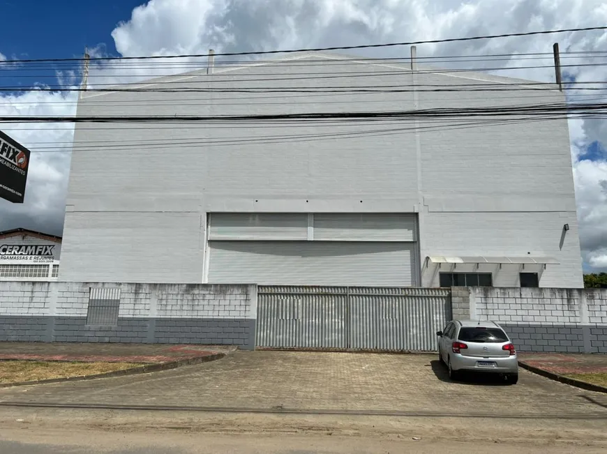 Foto 1 de Galpão/Depósito/Armazém para alugar, 1300m² em Civit II, Serra