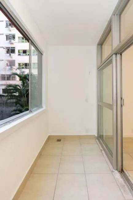 Foto 1 de Apartamento com 2 Quartos à venda, 86m² em Gávea, Rio de Janeiro