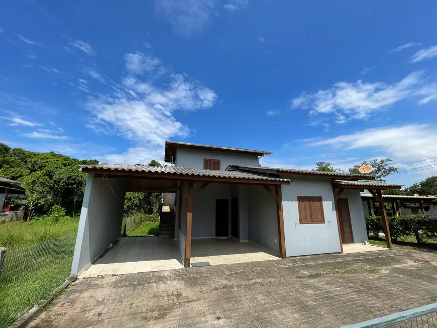 Foto 1 de Casa com 3 Quartos à venda, 100m² em Campo Duna, Garopaba