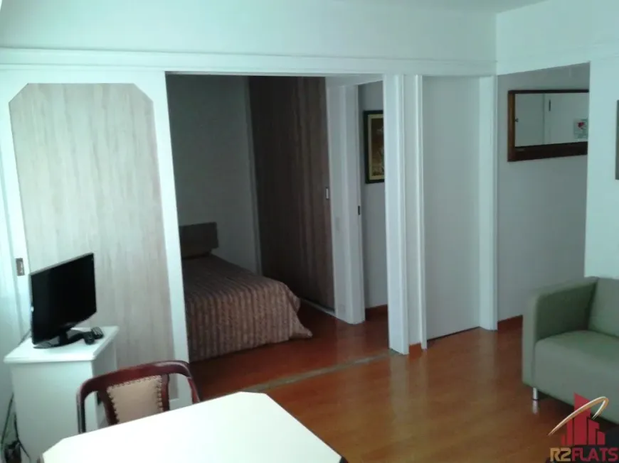 Foto 1 de Flat com 1 Quarto para alugar, 33m² em Itaim Bibi, São Paulo