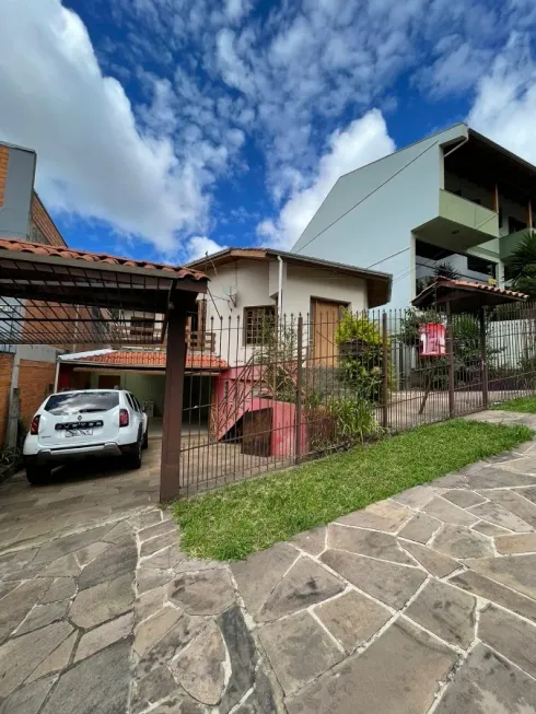 Foto 1 de Casa com 5 Quartos à venda, 300m² em Santa Catarina, Caxias do Sul