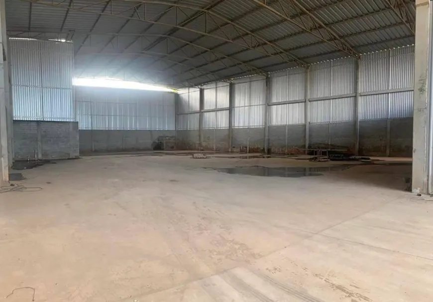 Foto 1 de Galpão/Depósito/Armazém para alugar, 1500m² em Valéria, Salvador