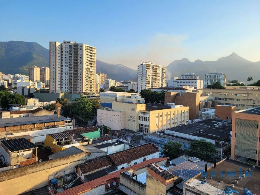 Foto 1 de Apartamento com 2 Quartos para alugar, 69m² em Vila Isabel, Rio de Janeiro