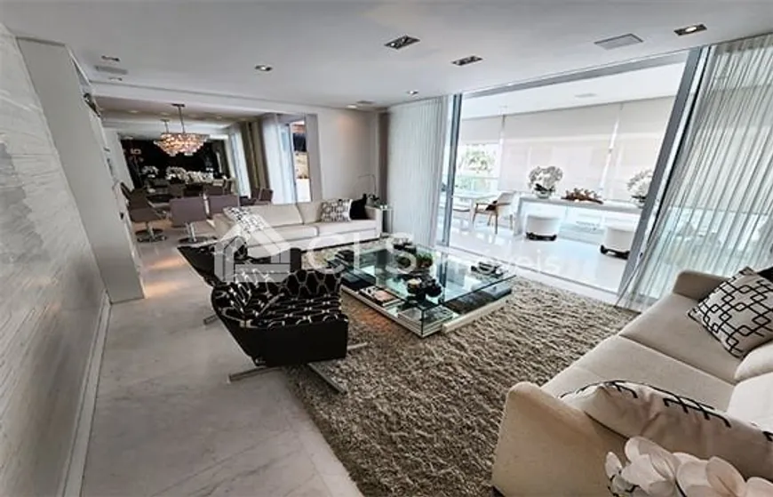 Foto 1 de Apartamento com 3 Quartos à venda, 247m² em Perdizes, São Paulo