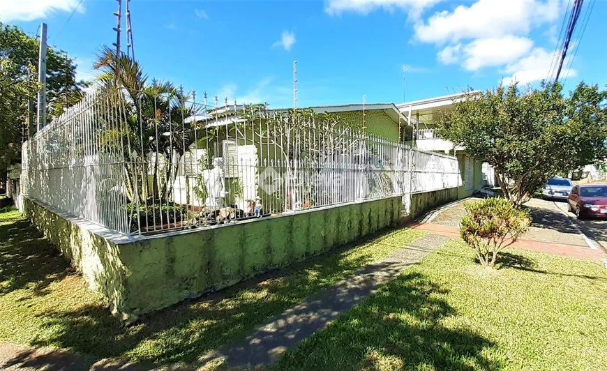 Foto 1 de Casa com 3 Quartos à venda, 270m² em Cohab C, Gravataí
