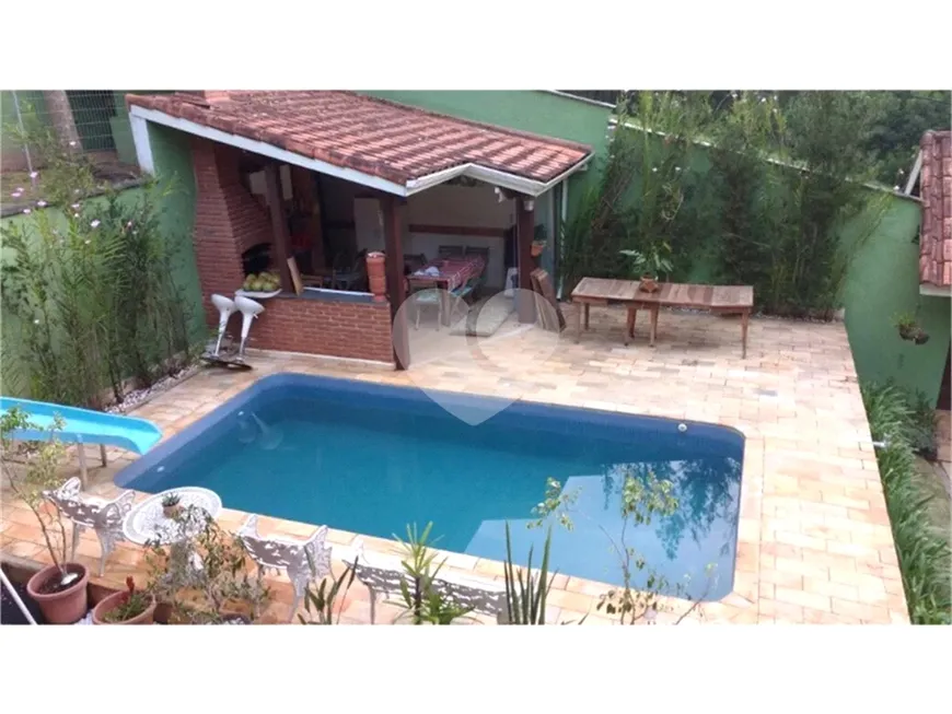 Foto 1 de Casa de Condomínio com 3 Quartos à venda, 269m² em Serra da Cantareira, Mairiporã