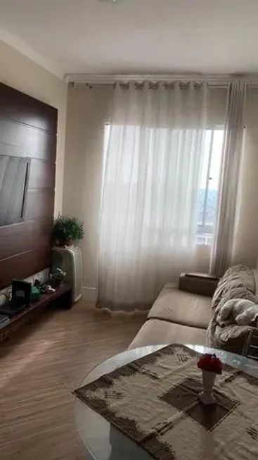 Foto 1 de Apartamento com 2 Quartos à venda, 47m² em Canhema, Diadema