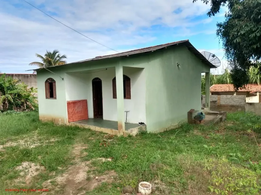 Foto 1 de Casa com 2 Quartos à venda, 70m² em Areal, Araruama