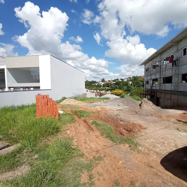 Foto 1 de Lote/Terreno à venda, 496m² em Feitoria, São Leopoldo