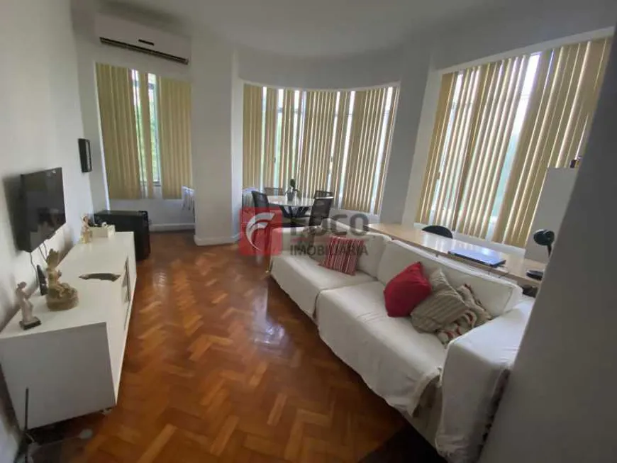 Foto 1 de Apartamento com 4 Quartos à venda, 126m² em Copacabana, Rio de Janeiro