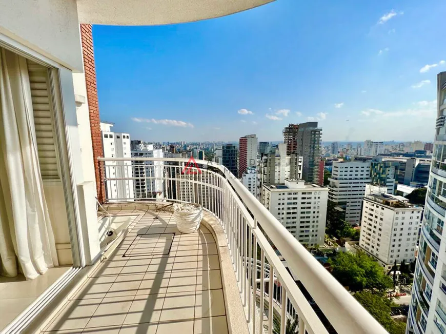 Foto 1 de Apartamento com 3 Quartos à venda, 158m² em Jardim América, São Paulo