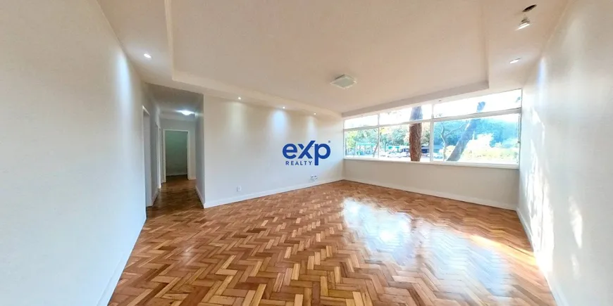 Foto 1 de Apartamento com 3 Quartos à venda, 123m² em Asa Sul, Brasília