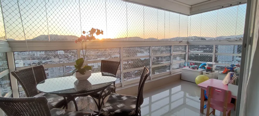 Foto 1 de Apartamento com 2 Quartos à venda, 96m² em Vila Belmiro, Santos