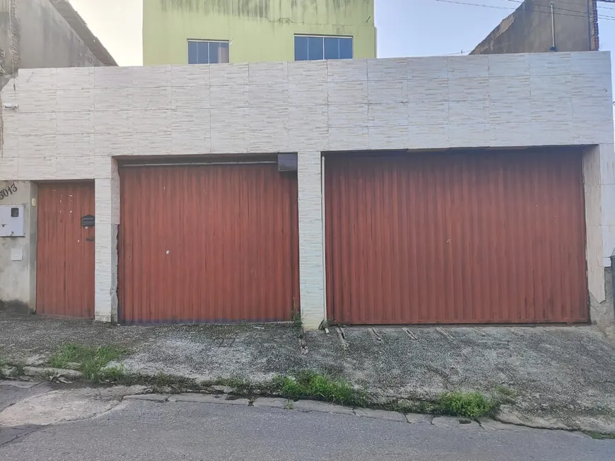 Foto 1 de Casa com 4 Quartos à venda, 280m² em Estaleiro, Contagem