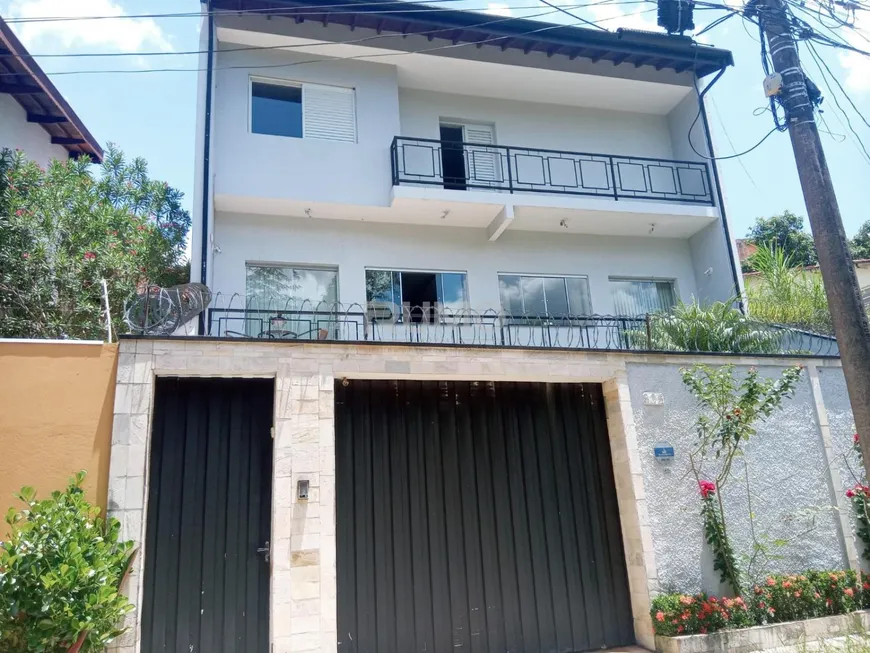 Foto 1 de Casa de Condomínio com 3 Quartos à venda, 250m² em Jardim Sorirama, Campinas