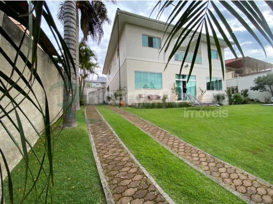 Foto 1 de Casa de Condomínio com 5 Quartos à venda, 480m² em Catarcione, Nova Friburgo
