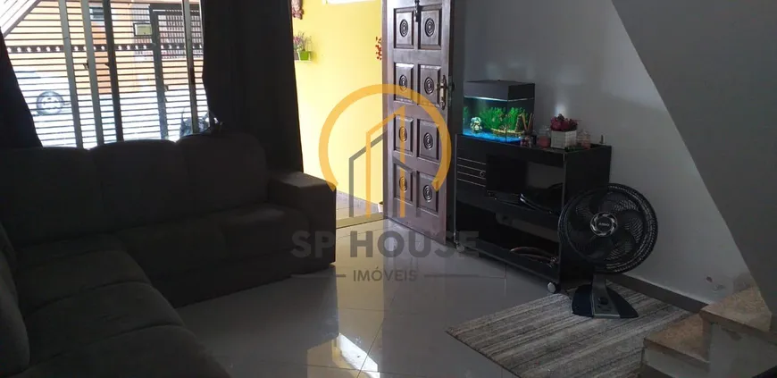 Foto 1 de Sobrado com 2 Quartos à venda, 67m² em Vila Guarani, São Paulo