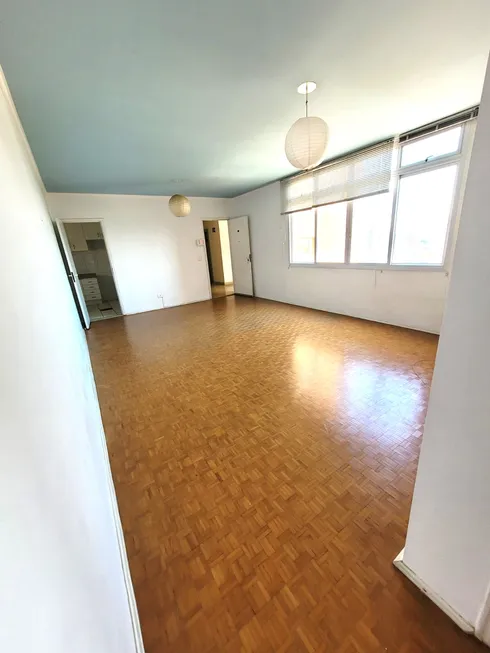 Foto 1 de Apartamento com 3 Quartos à venda, 110m² em Sumarezinho, São Paulo